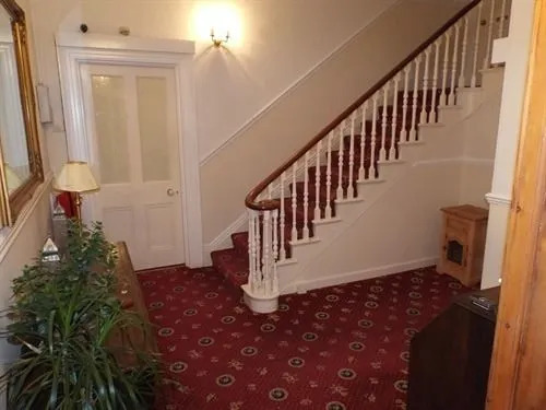 Clifton Grove Hotel
