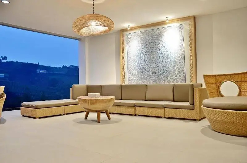 Indah 2 Mountain Pool Villa 8 bedroom