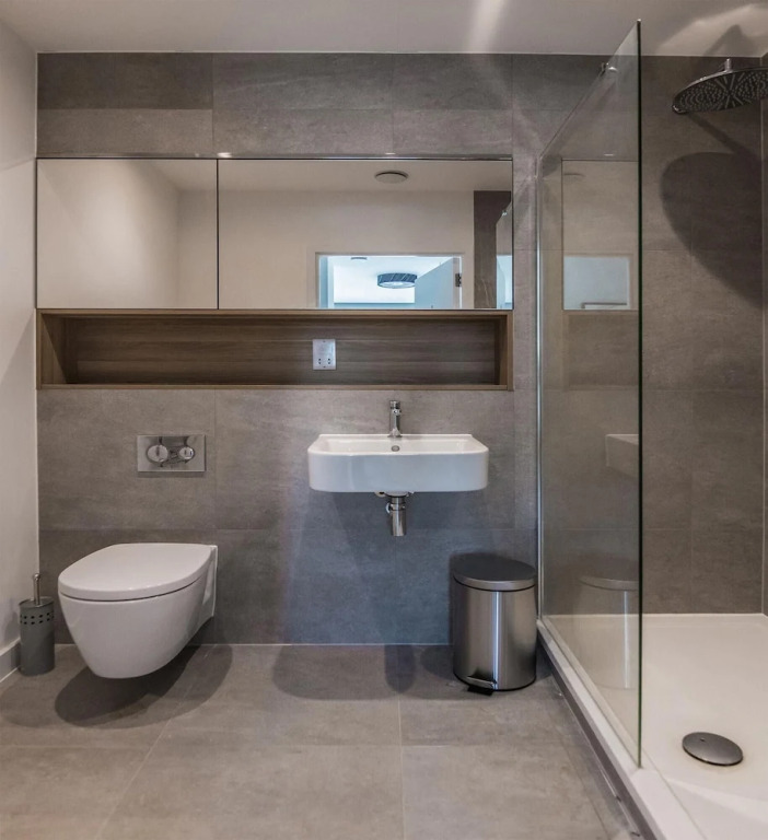 Design 1 Bed With Balcony