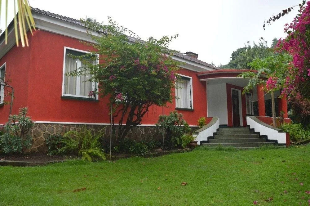 Campers and Backpakers Hostel