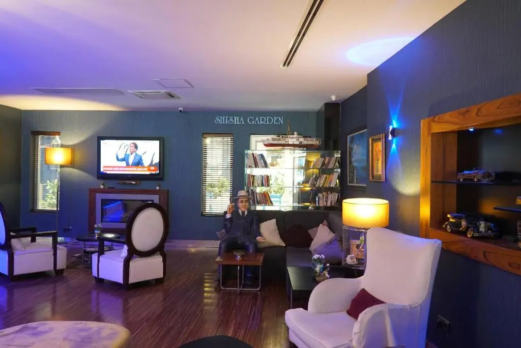 Hotel Troya