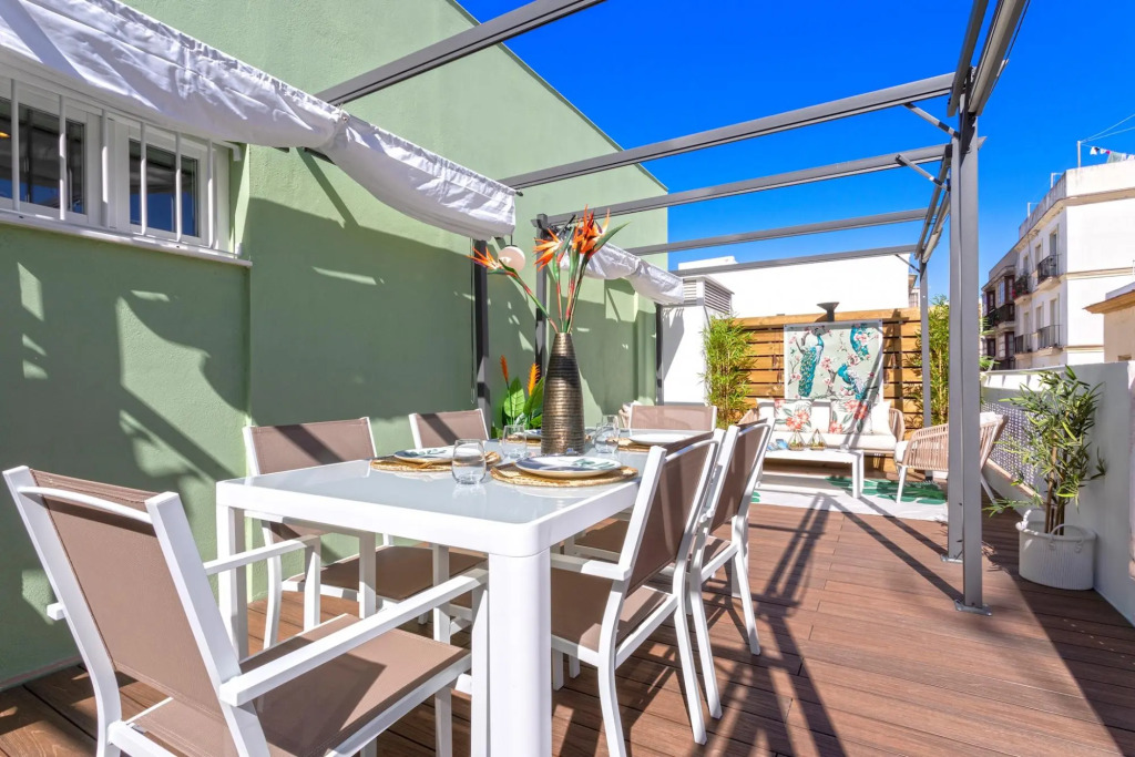 Amazing Penthouse with Terrace in City Center. Mercado Central T