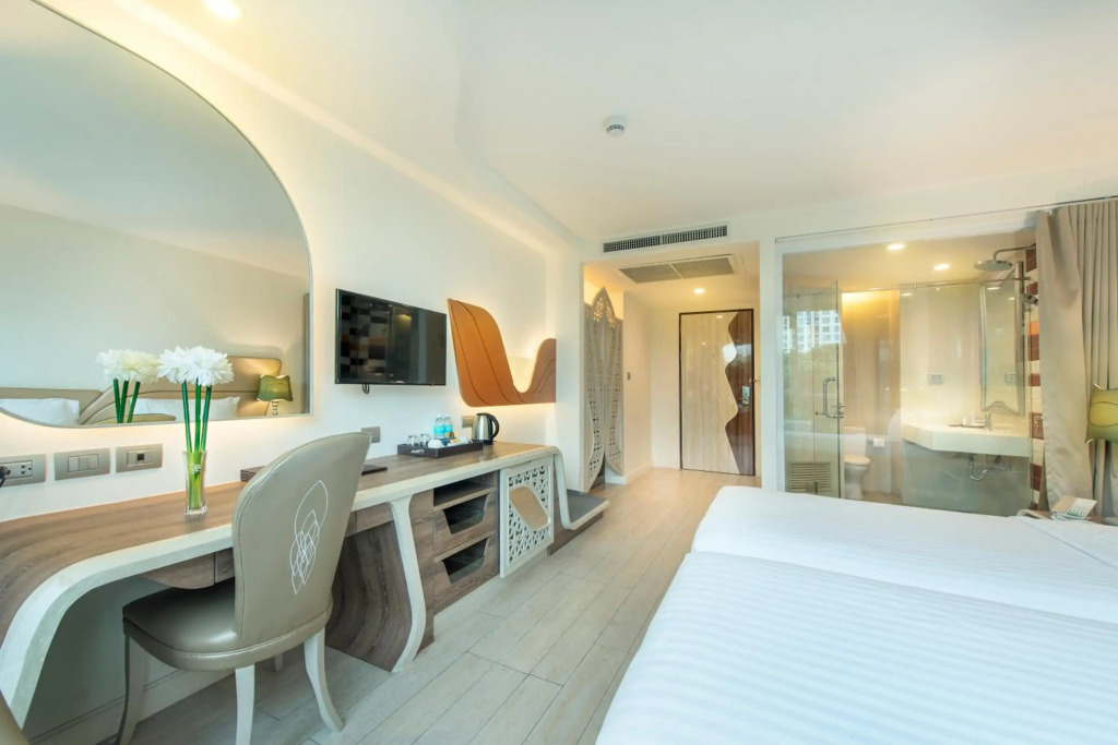 Le Tada Parkview Hotel