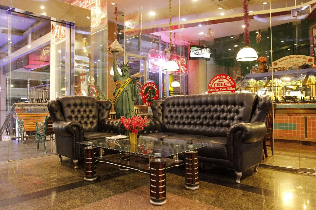 Business Hotel Tomang