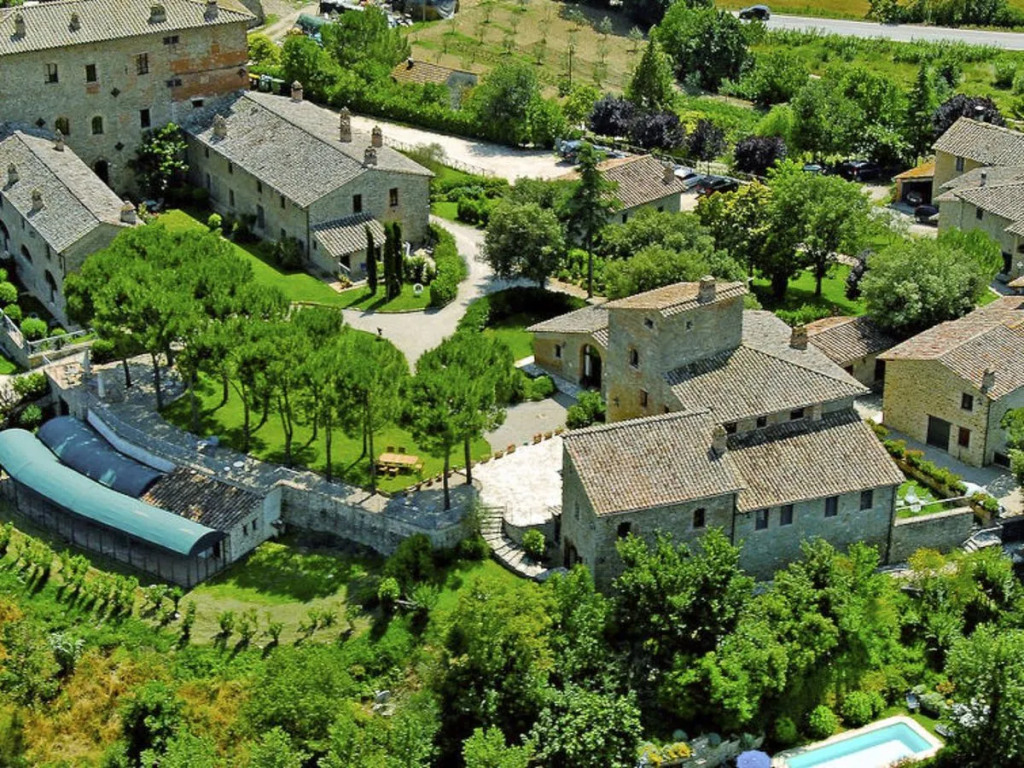 Borgo Monticelli 15489
