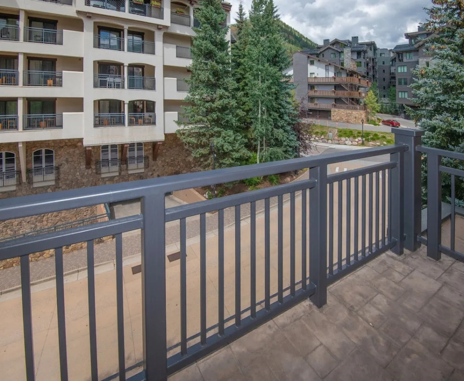 Lionsquare North Tower #402 5 Bedrooms 5.5 Bathrooms Condo