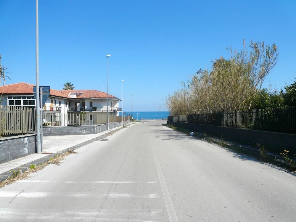 Apartment With 2 Bedrooms in Riposto, With Wonderful Mountain View and Wifi - 100 m From the Beach