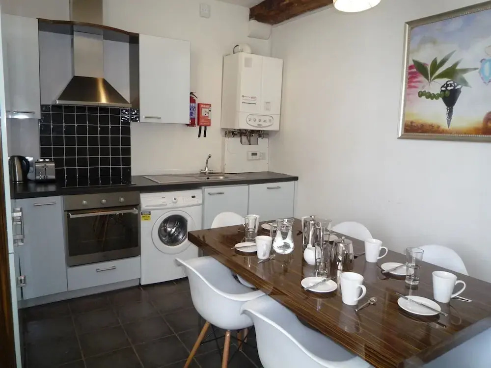 Castlemartyr Mews