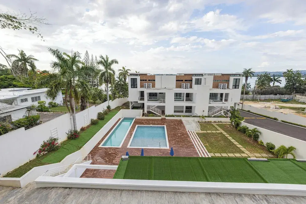 Paradise Bay Great View Luxury 2BR Condo