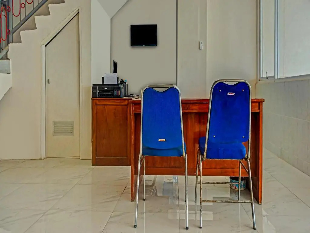 RedDoorz at Jalan Somba Opu Losari