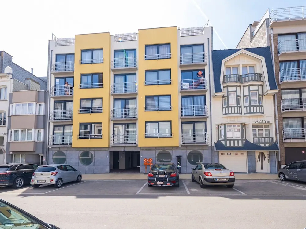 Apartment on the Third Floor
