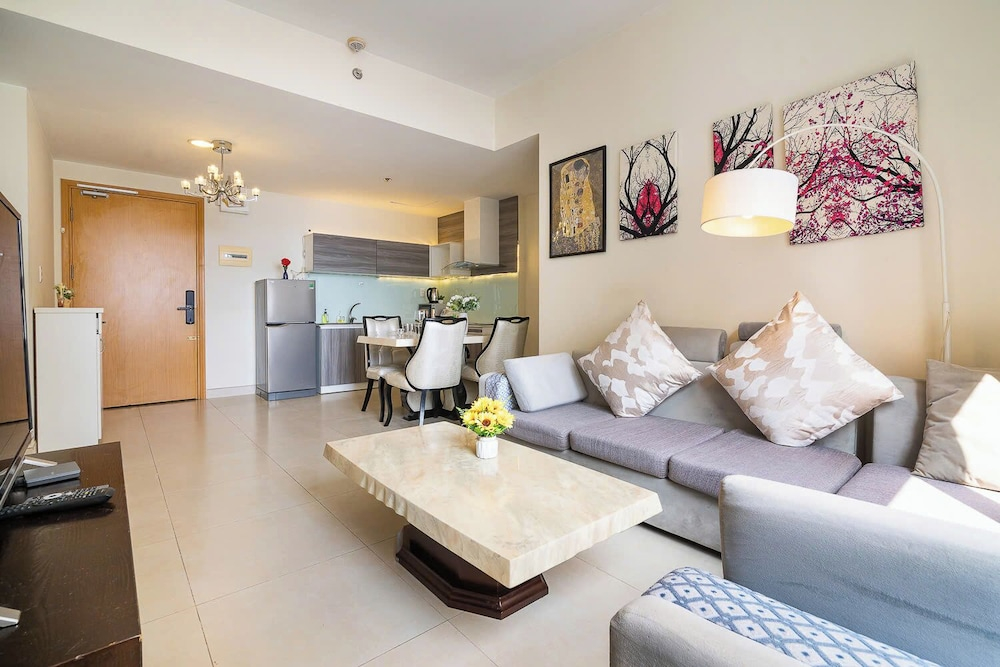 MASTERI Premier Residence