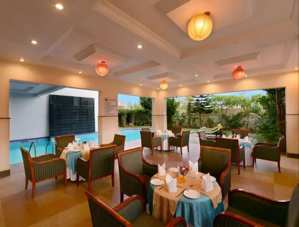 Clarks Inn Airport Hotel