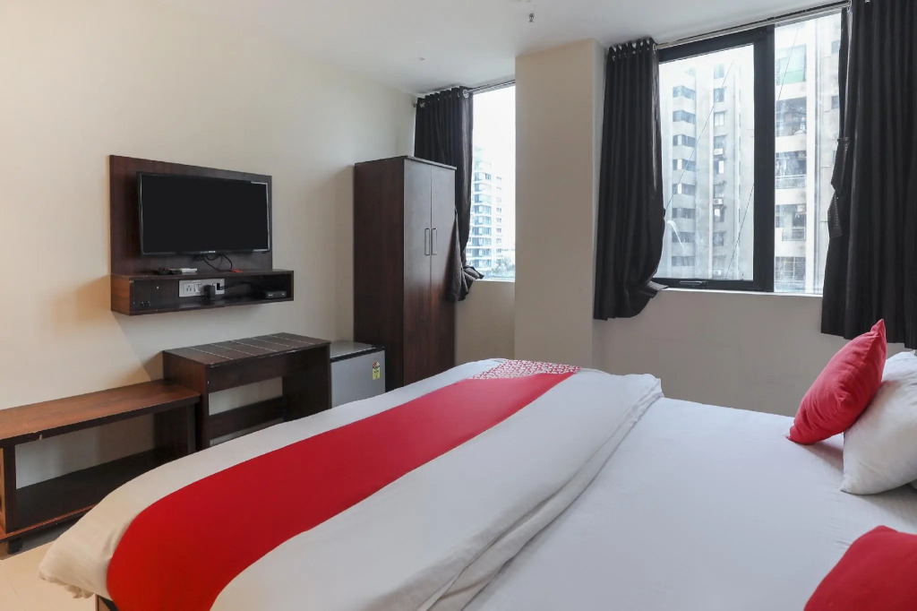OYO Flagship 74901 Hotel Kumkum Palace