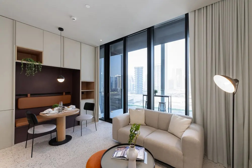 Simply Comfort Vacation Homes Rental Upside Living Business Bay Stunning Panoramic Burj Cityline Views