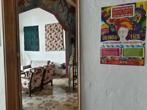 La Casa Cafe Guesthouse