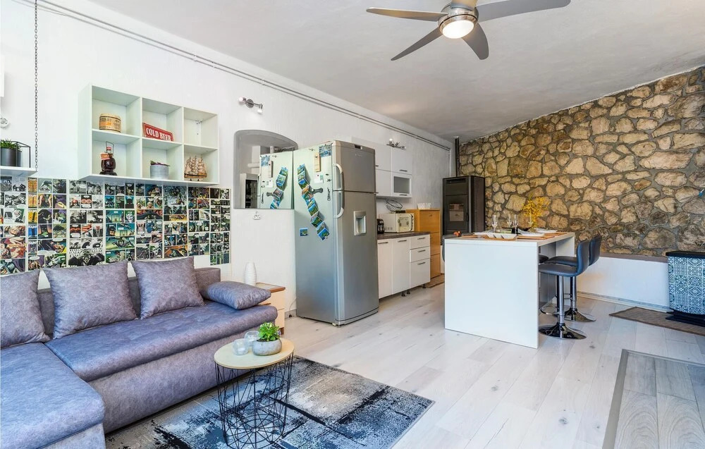 Beautiful Apartment in Bakar With Wifi and 1 Bedrooms