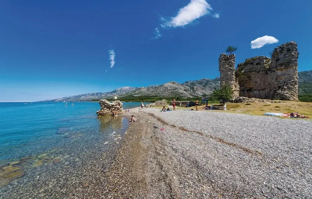 Amazing Apartment in Starigrad With 1 Bedrooms and Wifi
