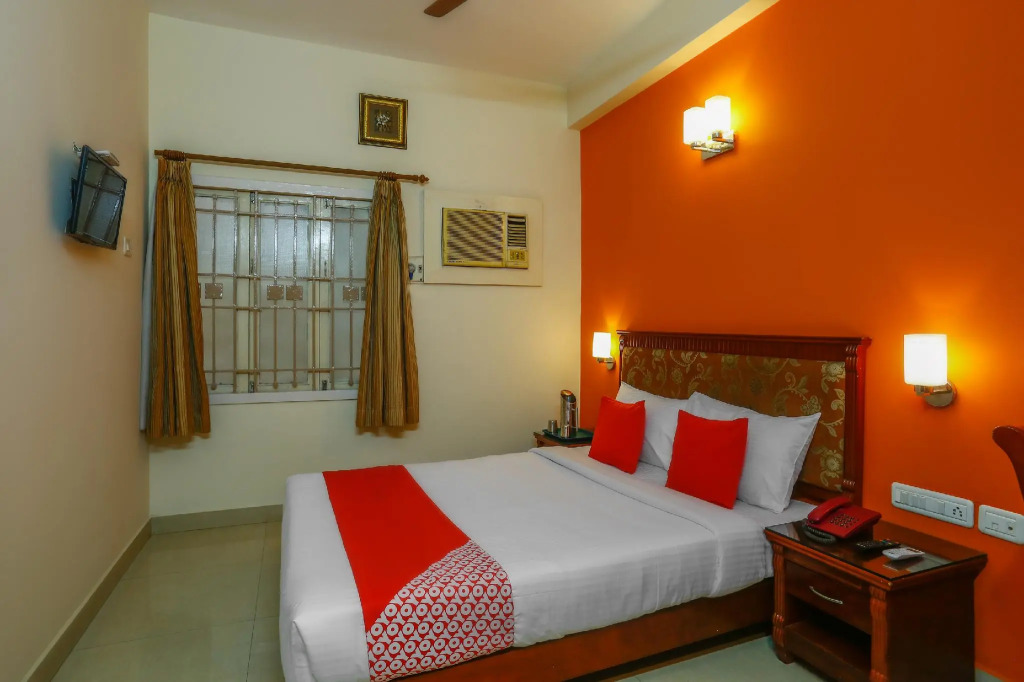 OYO 62543 Sai Nalam Hotels