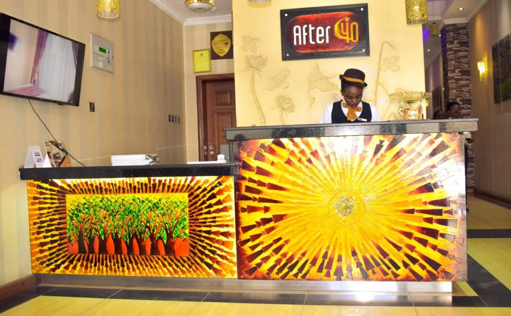After 40 Hotel