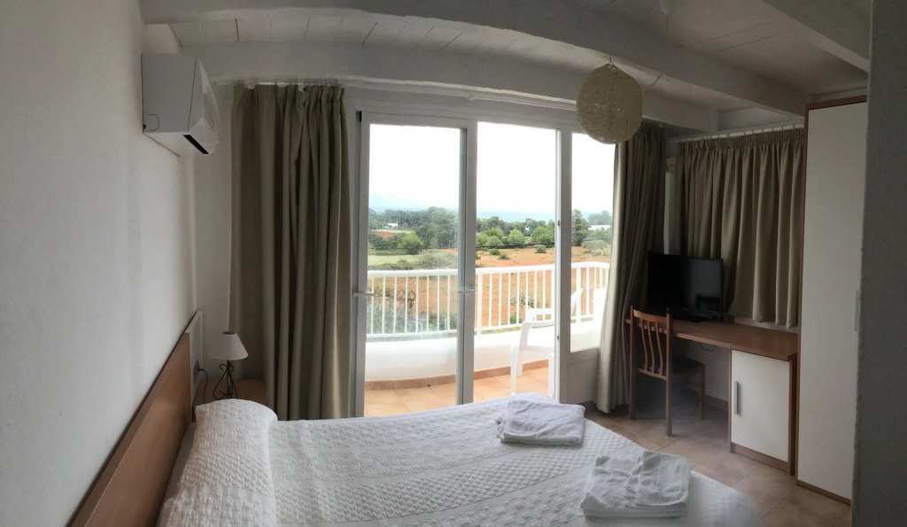 Hostal Cala Boix