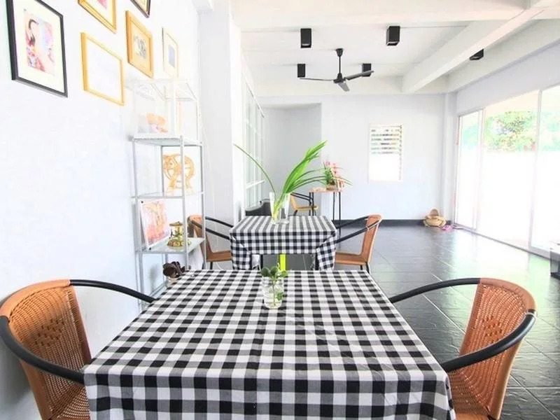 My Sweet Orange Tree Apartment