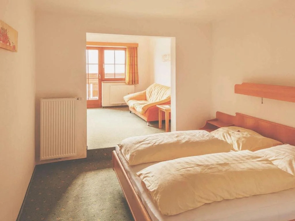 VOM REITER, Ferienwohnung am Bauernhof mit Bergblick und privater Infrarotkabine, Inkl Sommercard und Spielplatz