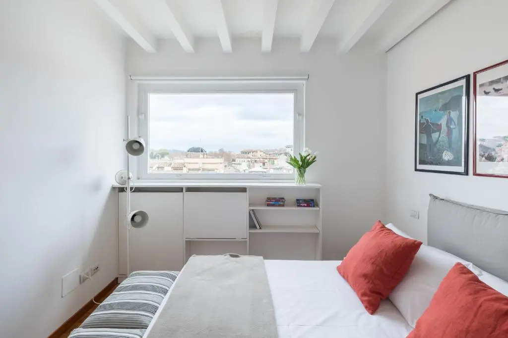 Amazing apartments with terrace or rooftop in Trastevere