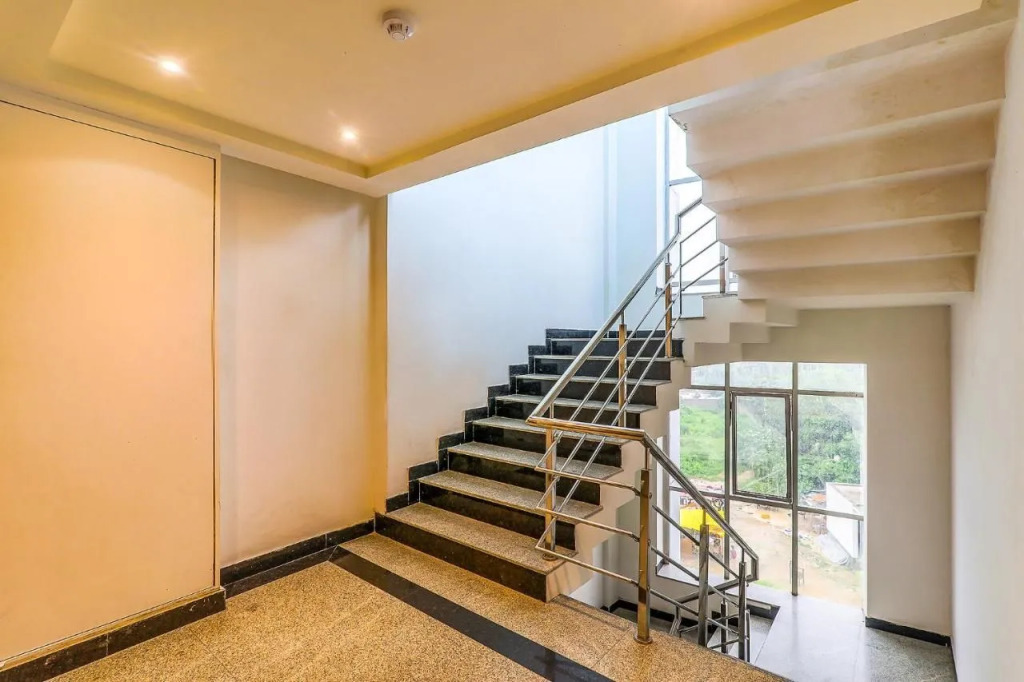Hotel Surya Grand By OYO Rooms