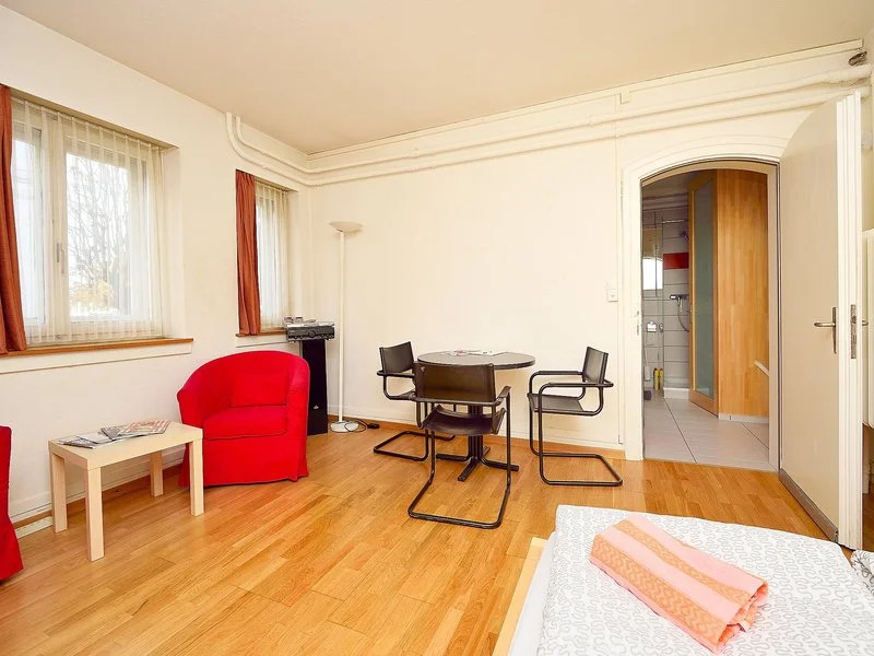 Garden Studio Apartment Zürichberg