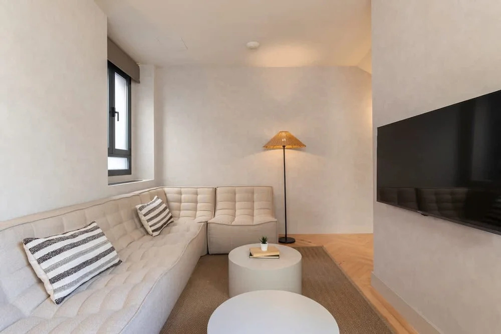 w Cozy Penthouse at Palacio Real