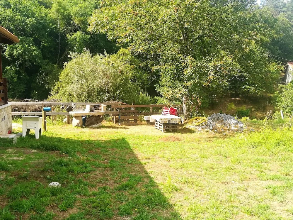 Chalet With 2 Bedrooms in Froufe, With Furnished Garden