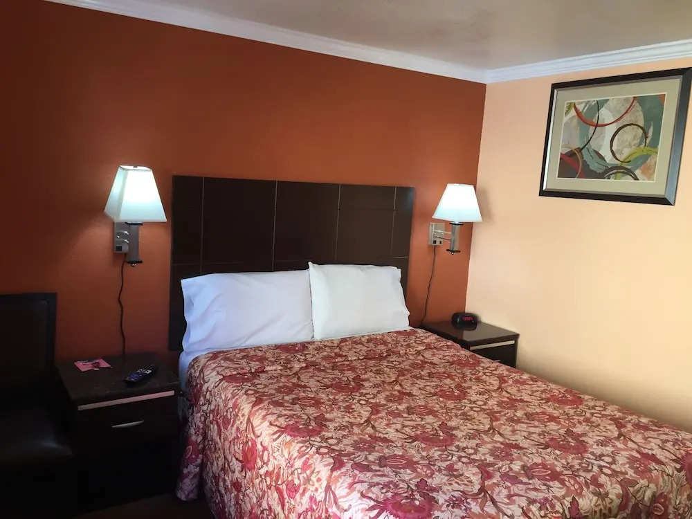 Budget Motel