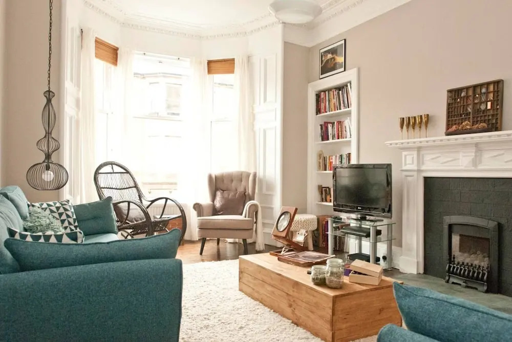 3 Bedroom Home In Bonnie Bruntsfield