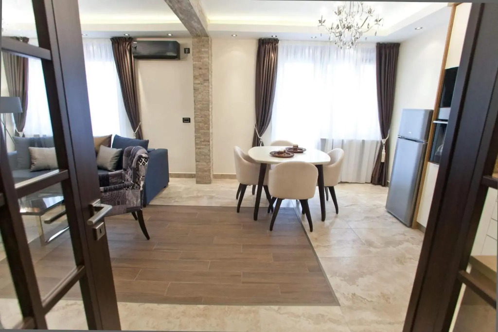 Belgrade's 1st class apartment, Vracar