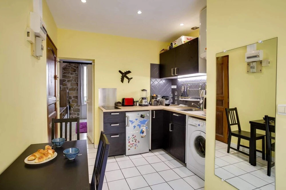 Tranquil Abode With Private Terrace in the 15th Arrondissement