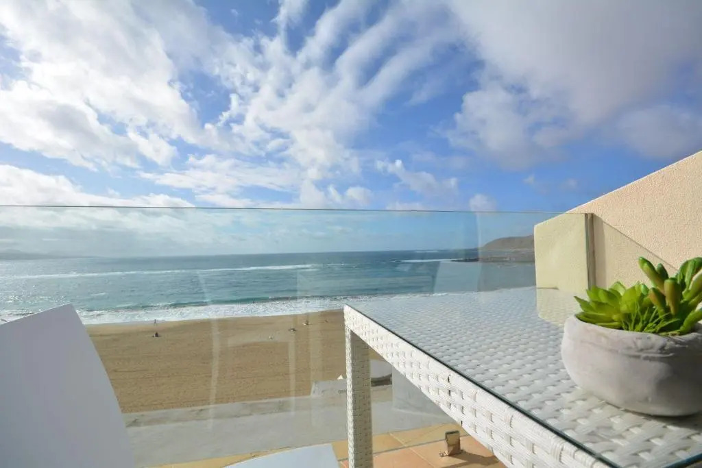 Beachfront Home Las Canteras 4 - Sea Views Terrace
