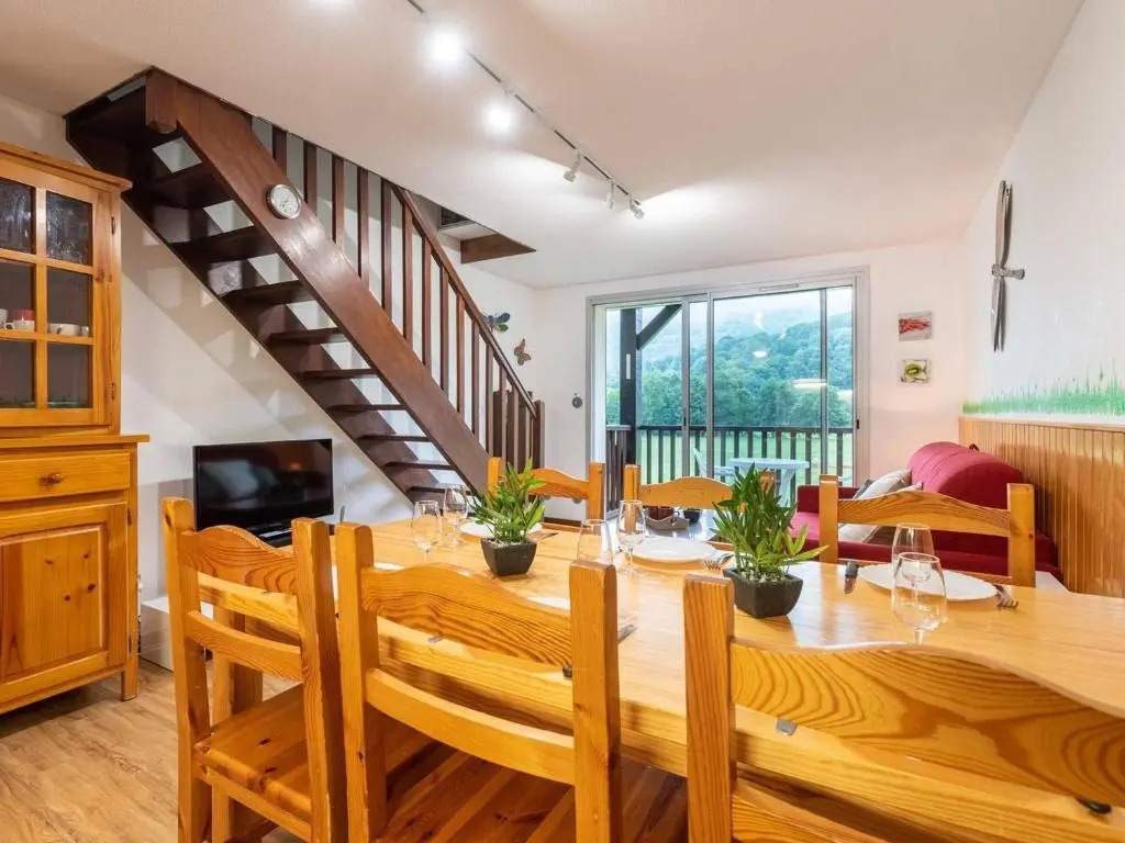 Appartement pour 6 pers. avec balcon près de Saint-Lary, Wi-Fi et parking gratuits - FR-1-296-215