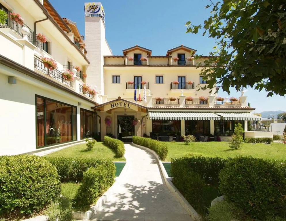 Fashion Hotel