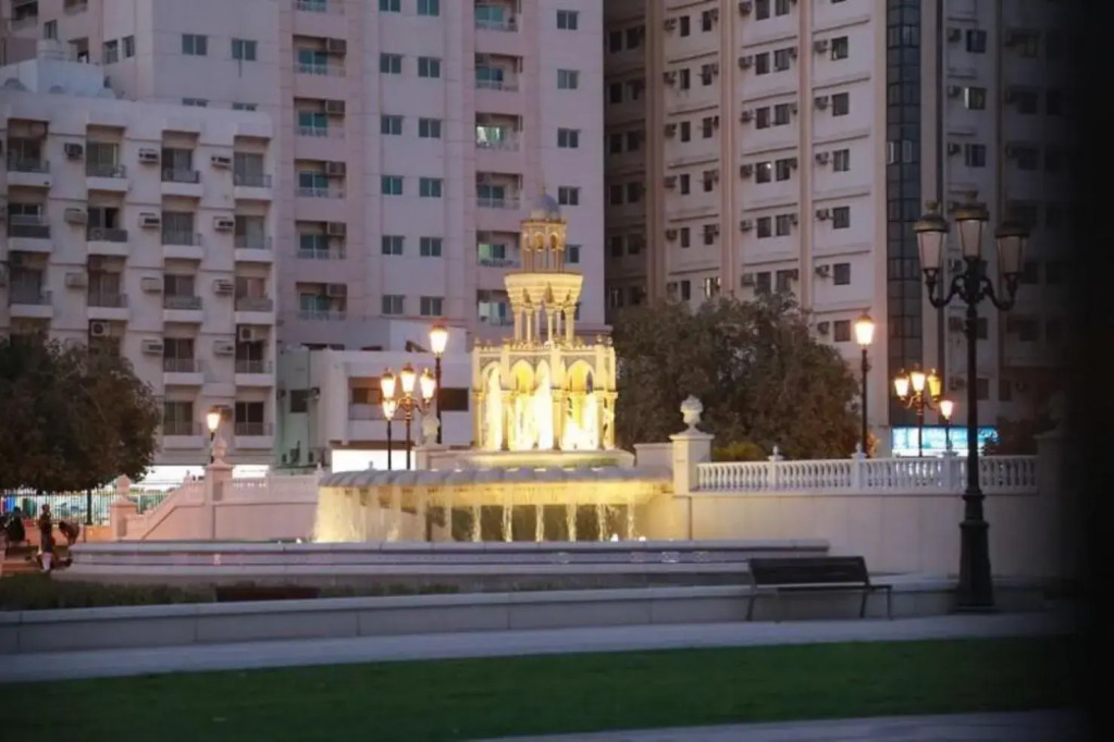 Al Sharq Hotel