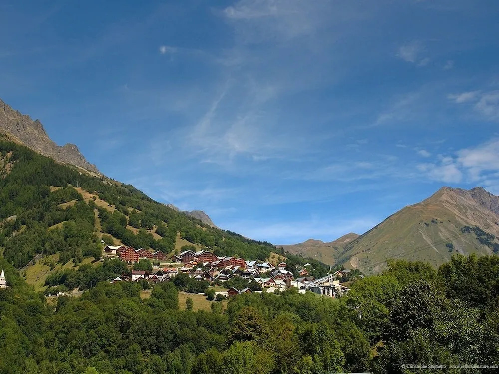 Vaujany Locations - Le Grenier de Germaine