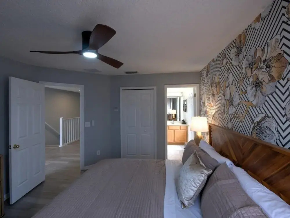 Six Bed Pool Villa in Resort -Close to Disney