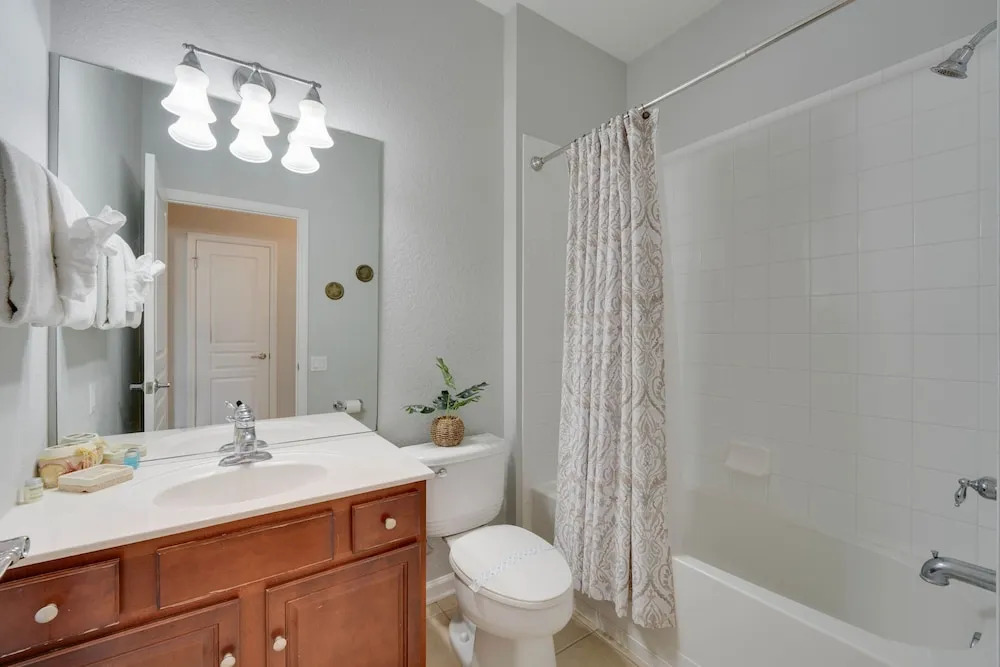 Kissimmee Home W/ Game Room: 3 Mi To Disney!, Kissimmee
