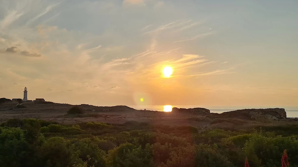 Phaedrus Living Venus Seaview Lighthouse Villa