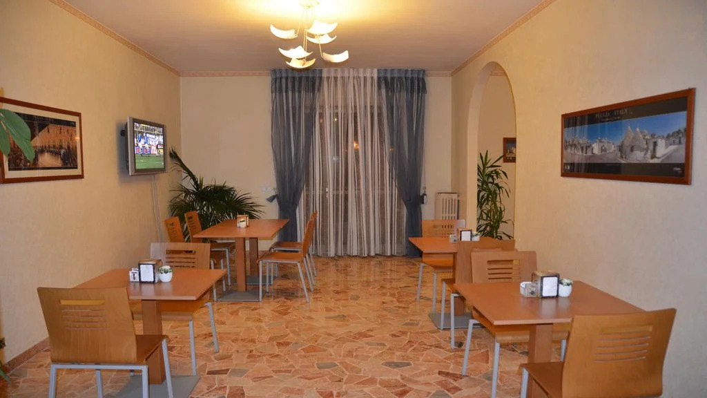 Hotel A-14