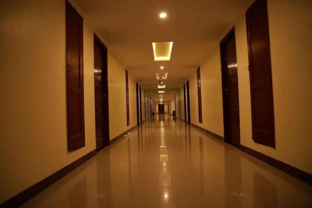 Hotel PVK Grand Dindigul