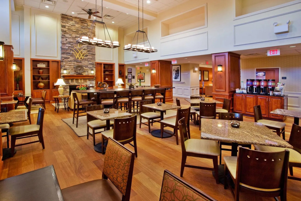Hampton Inn & Suites Lanett-I-85
