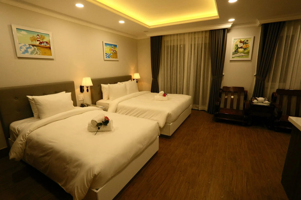 Diamond Queen Hotel