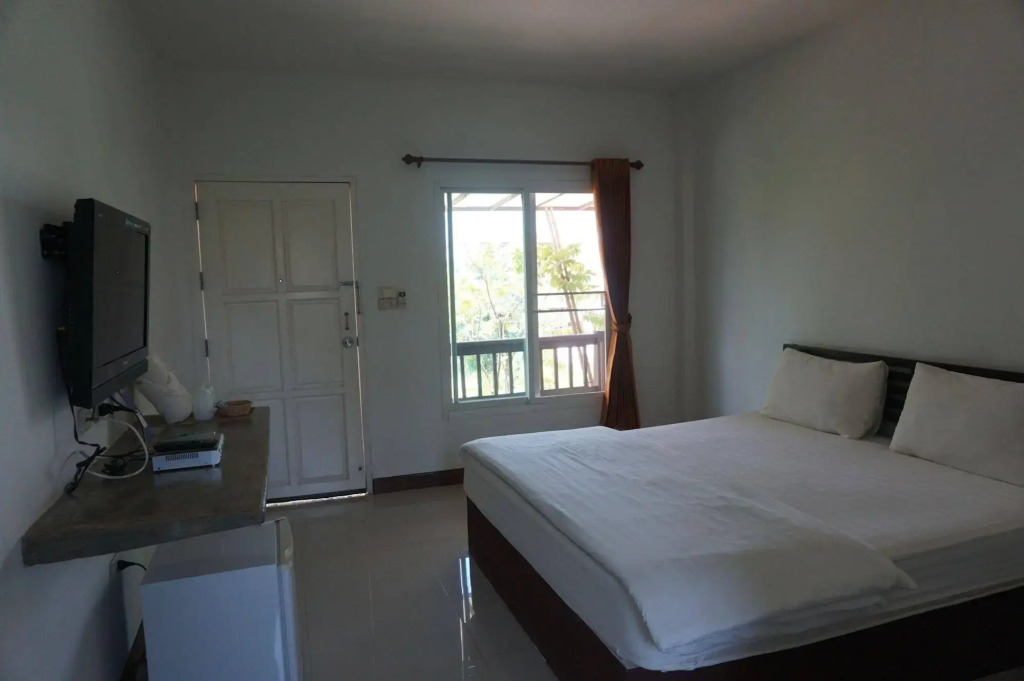 Thatphanom Place