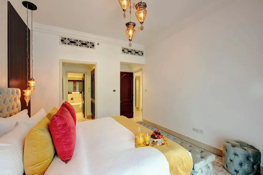 Durrani Homes - Souk Al Bahar Living Besides Burj khalifa & Fountain